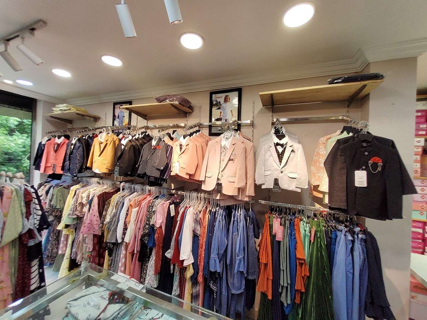 London Stores